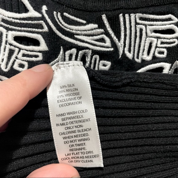 Black cut out top SM - Picture 5 of 5